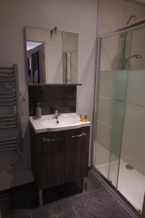 Duplex Charmant Idealement Situe ドール エクステリア 写真